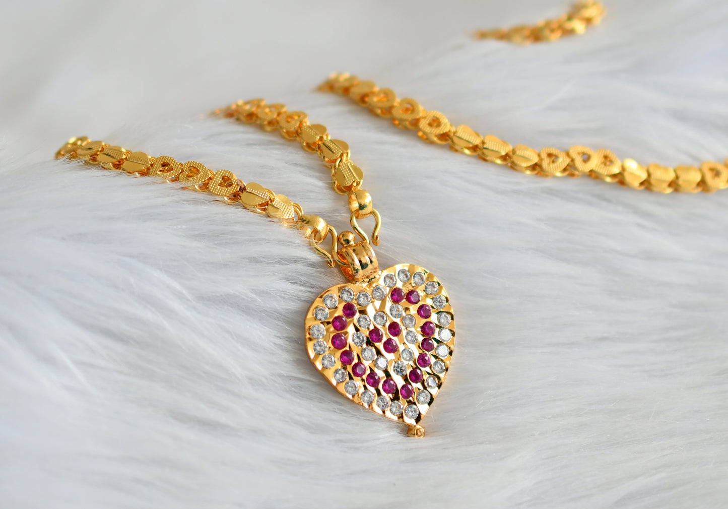 Gold tone 24 inches heart chain with pink-white heart pendant dj-43839