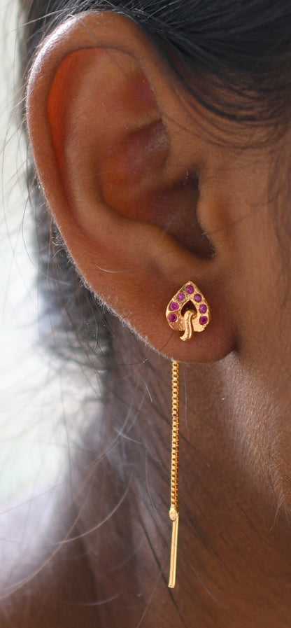 Gold tone pink stone leaf earrings dj-47232