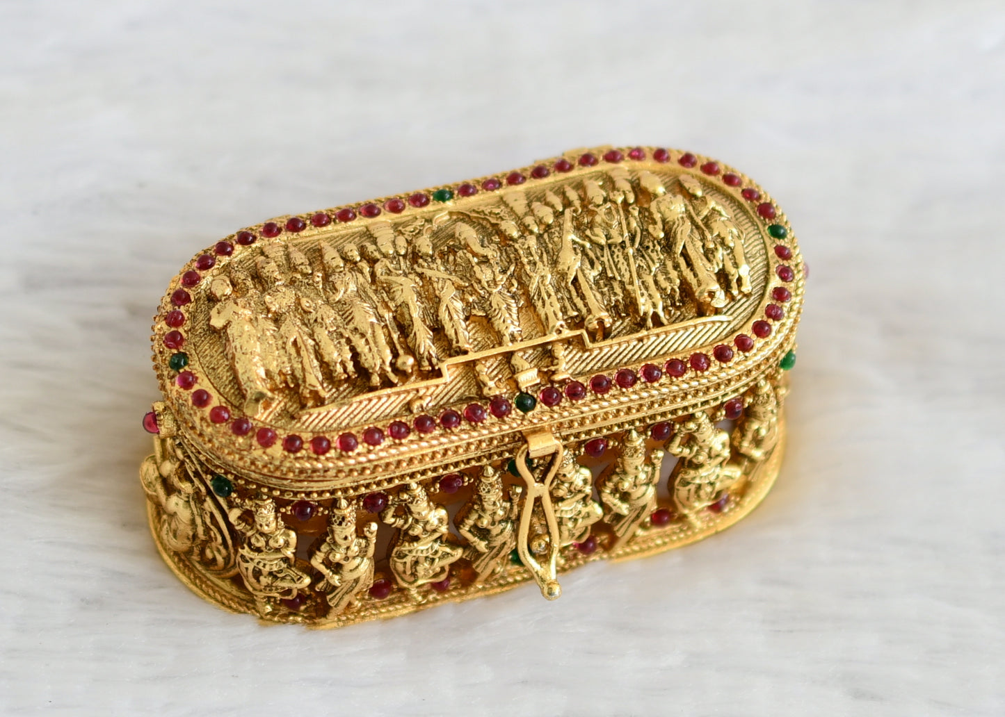 Antique gold tone kemp green Thirukalyanam kumkum box dj-36361