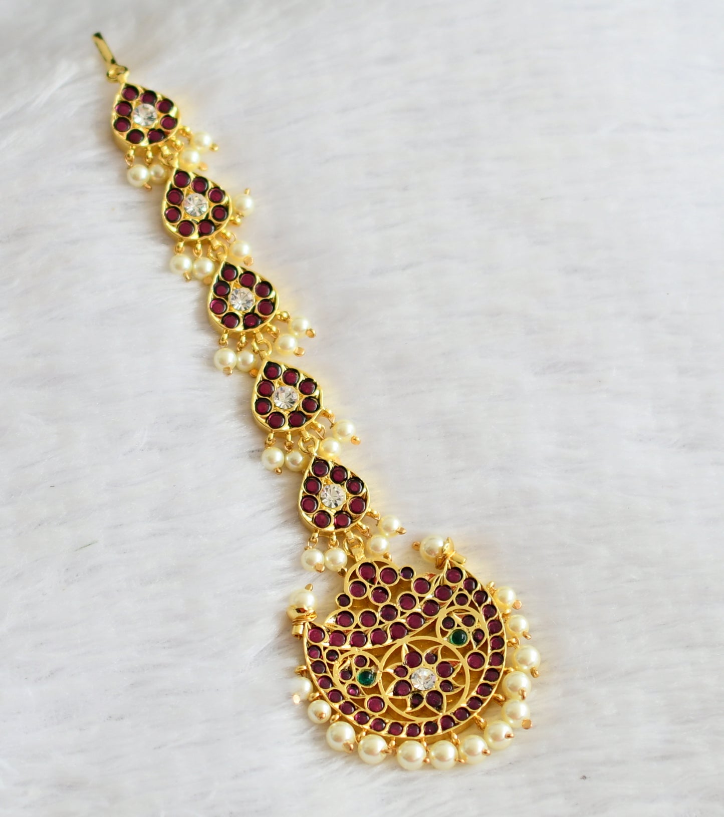 Gold tone precious kemp-green-white pearl moon tikka dj-51001