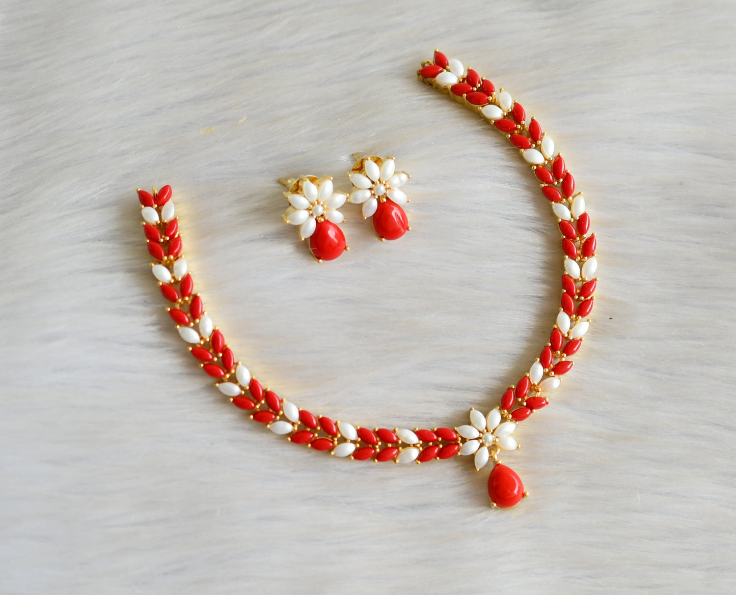 Gold tone pearl-coral flower necklace set dj-16929