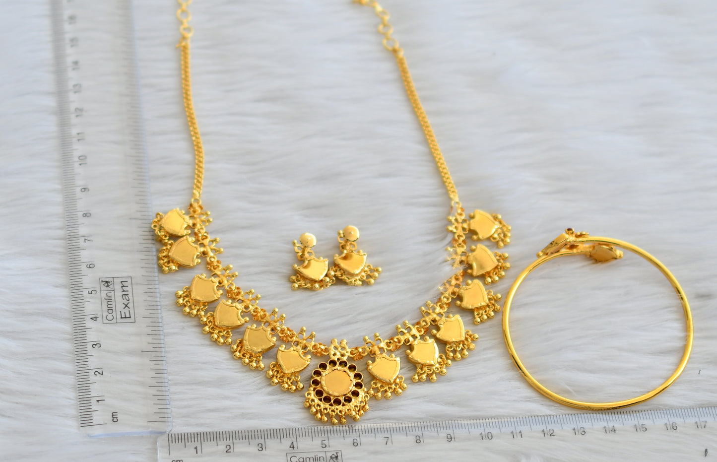 Gold tone pink-green palakka necklace combo set dj-45539
