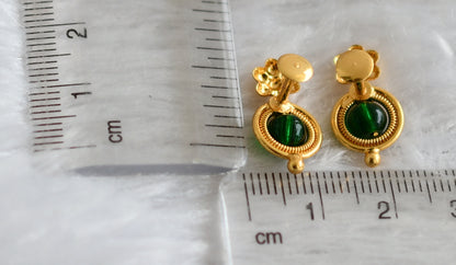 Gold tone green bead round earrings dj-47263