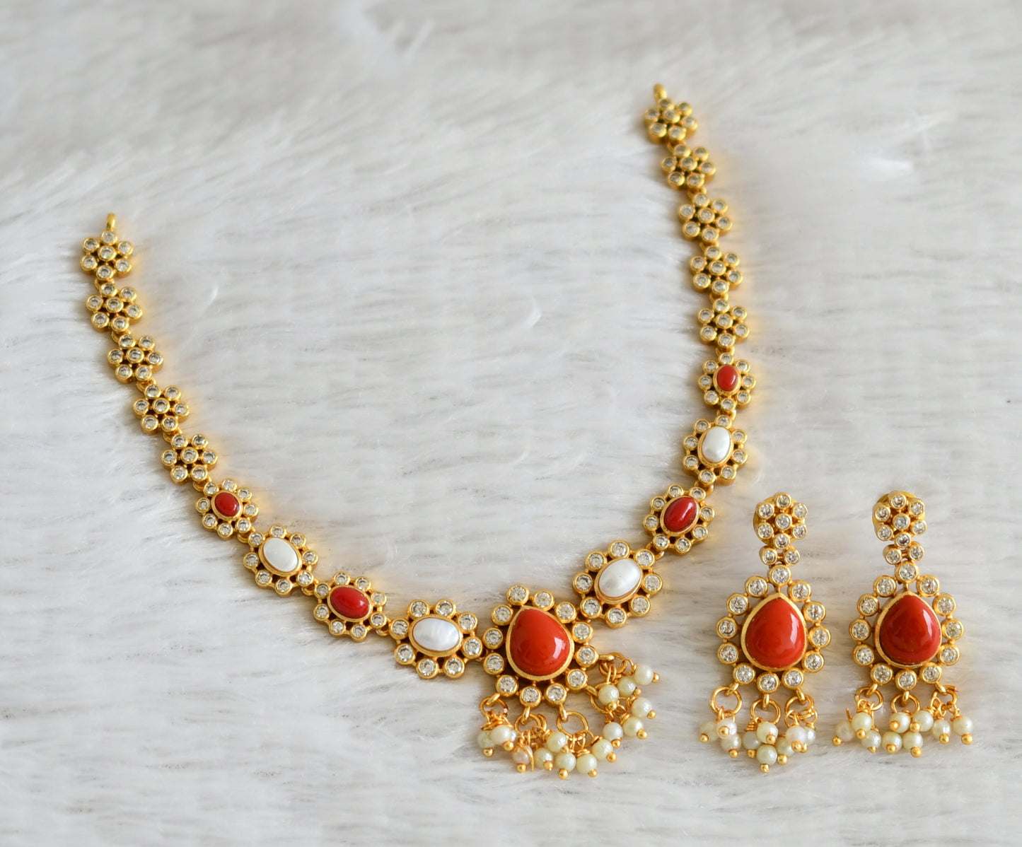 Matte finish cz pearl-coral pearl cluster flower necklace set dj-49081