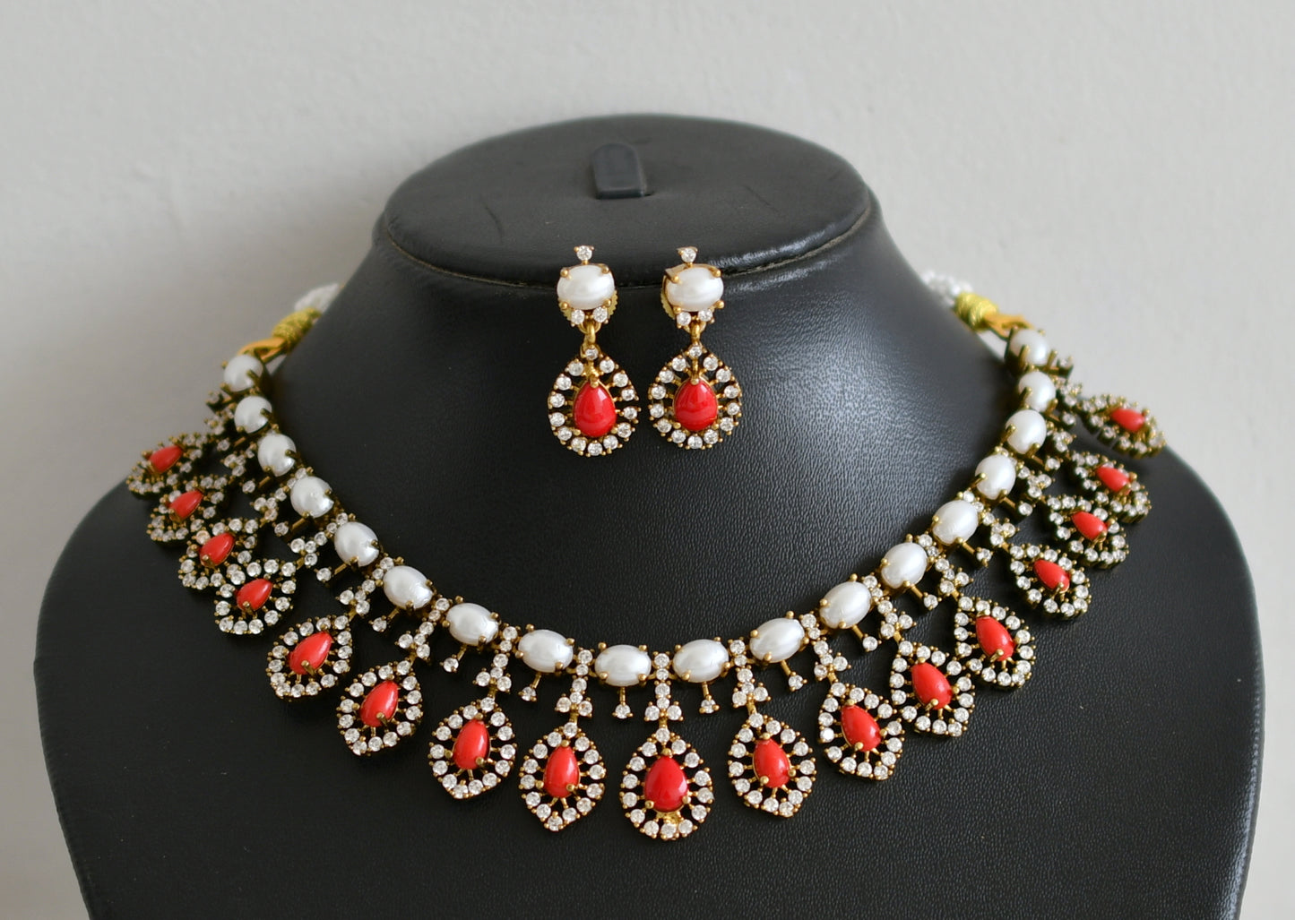 Matte finish cz coral-pearl stone necklace set dj-49078