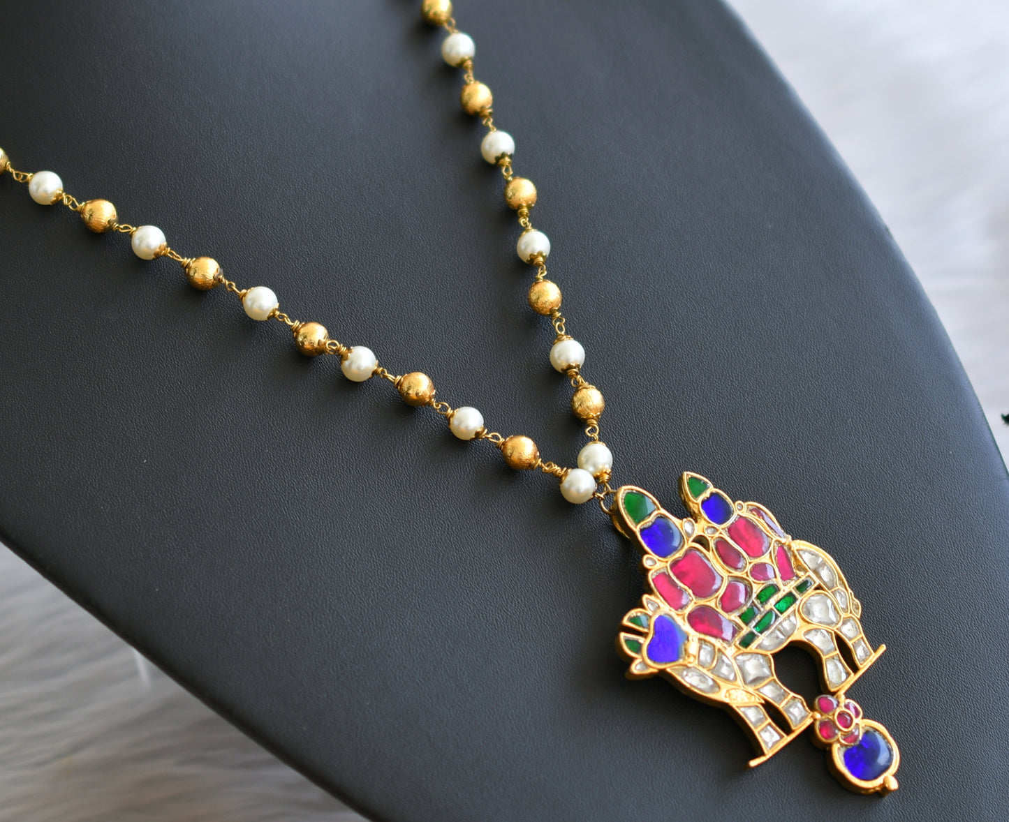 Gold tone pink-green-white-blue kundan jadau uma maheshwar necklace dj-43924