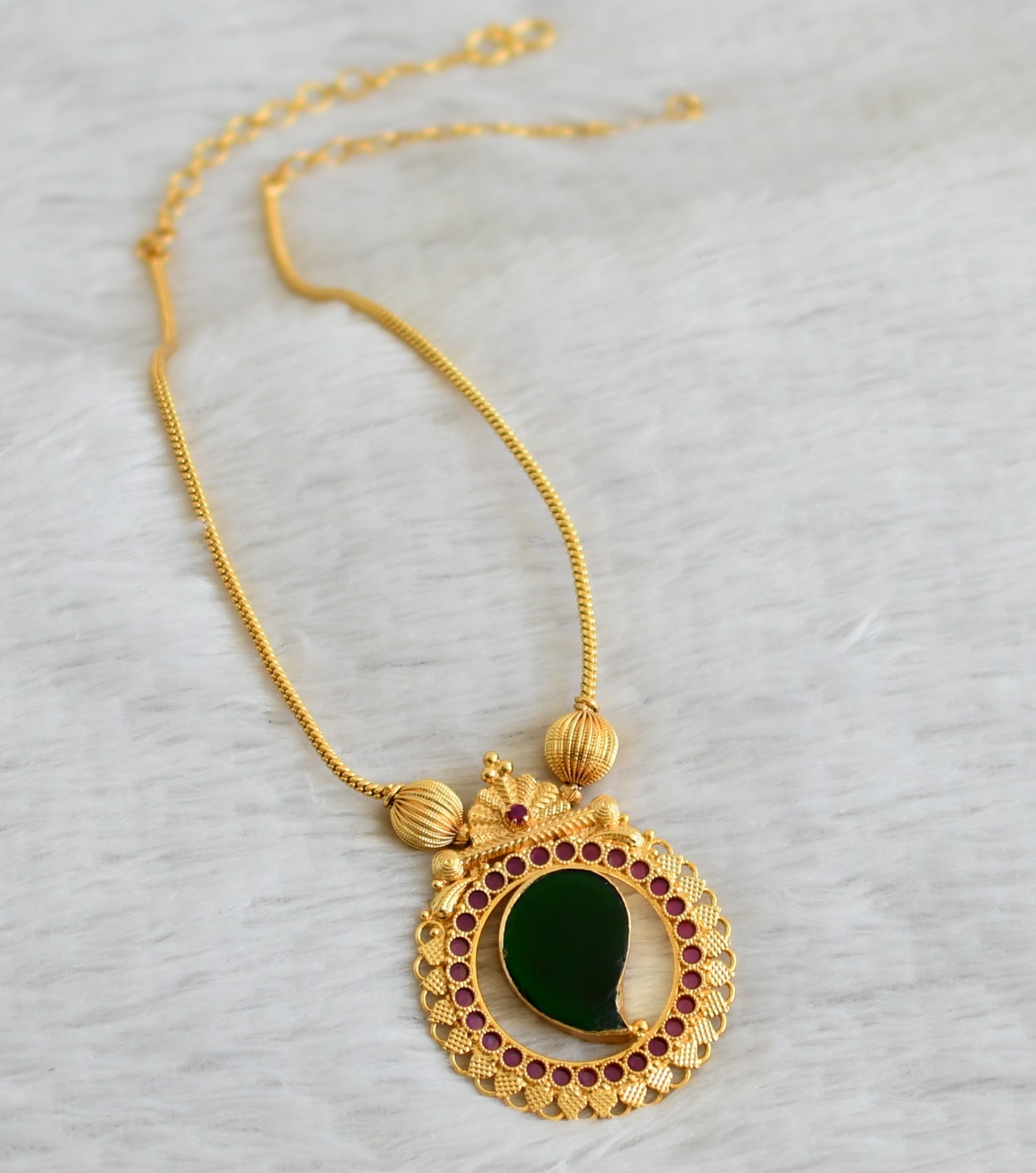 Gold tone kerala style ruby-green mango round necklace dj-49098