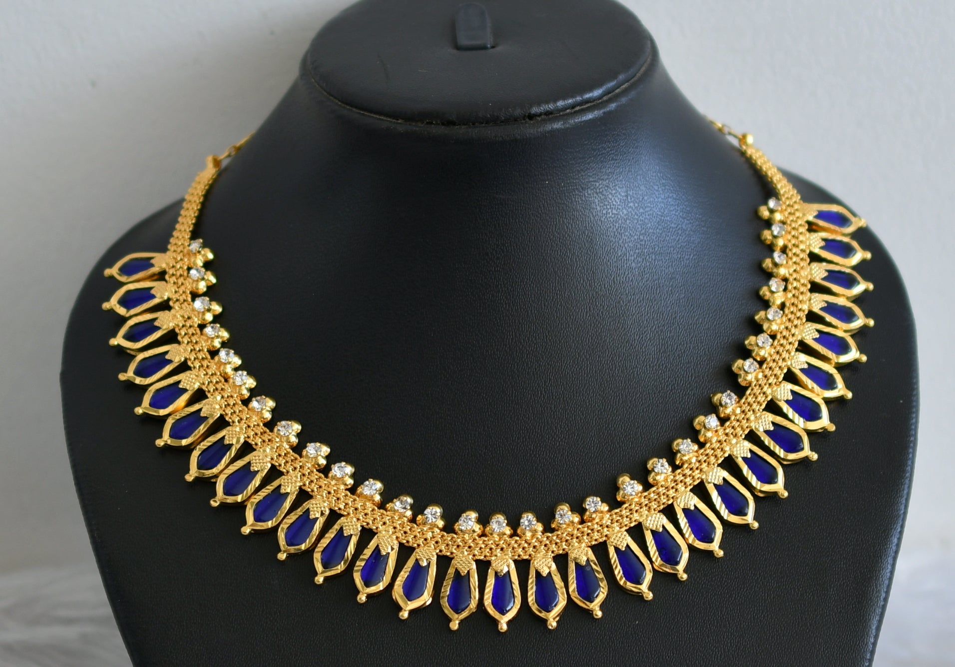 Gold tone kerala style blue white nagapadam necklace dj 49111 dreamjwell