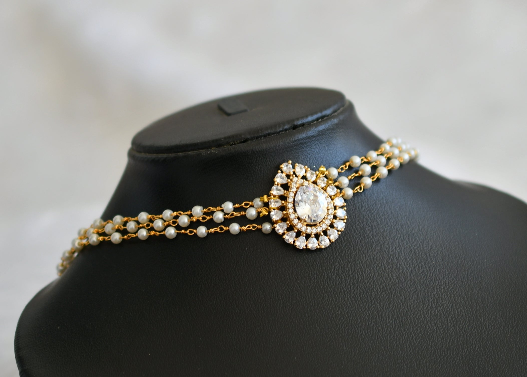 18K Gold Filled hotsell Pearl Neck Choker With Round CZ Stones For Gold Filled Synthetic Pearl Collar Neck Chokers (H54)