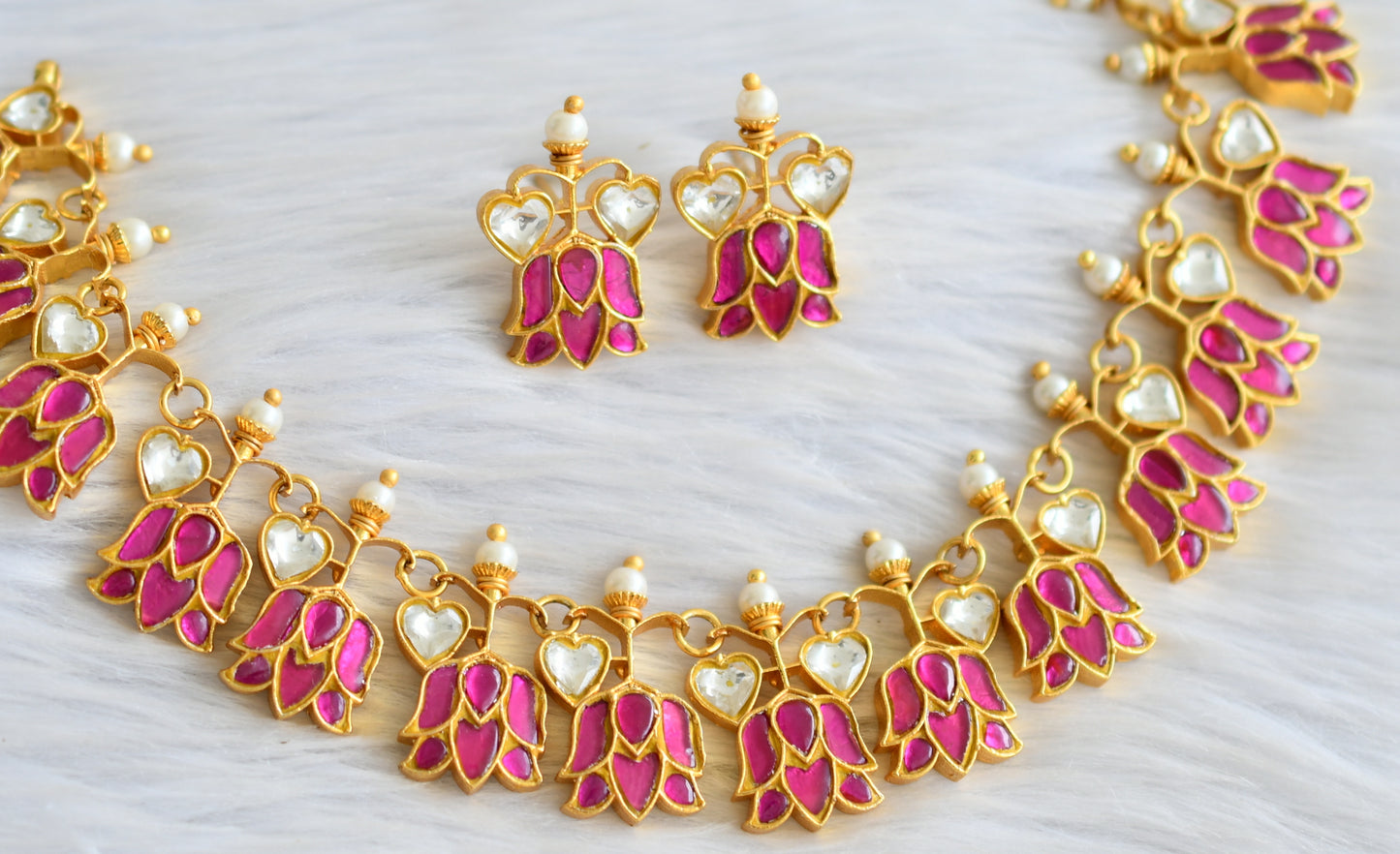 Gold tone pink-white kundan jadau lotus heart necklace set dj-43927