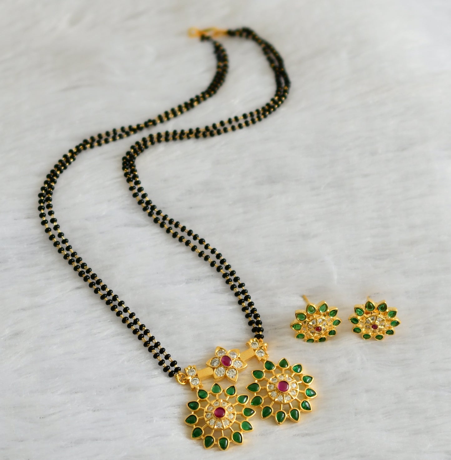 Gold tone green-white-kemp designer mangalsutra set dj-35443