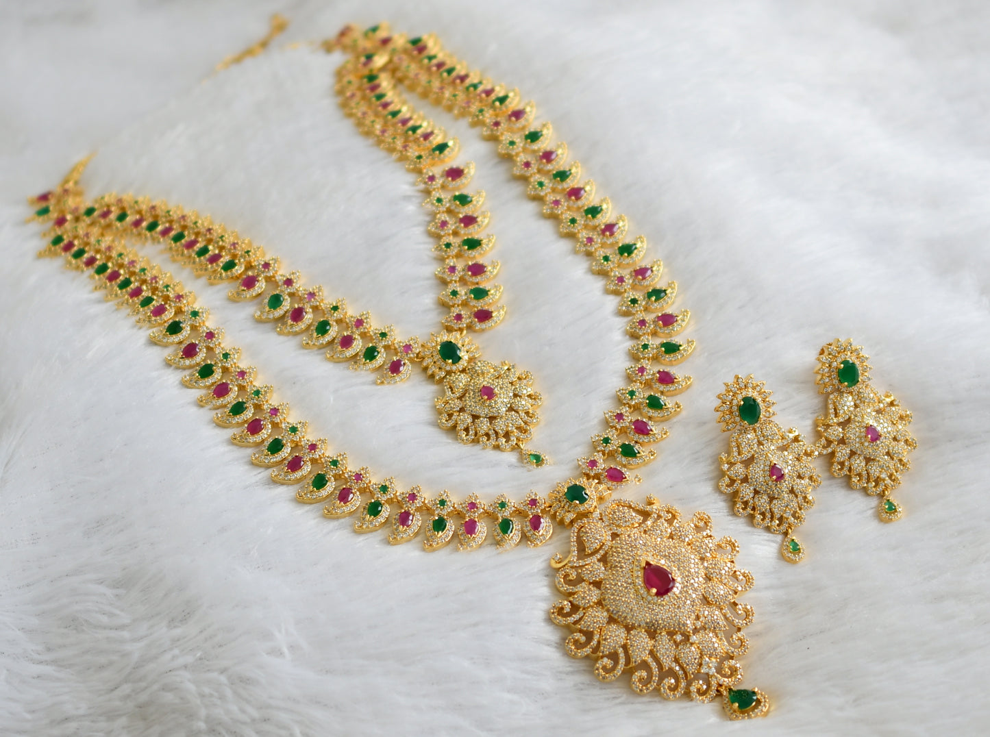 Awesome Gold Tone Cz Ruby-emerald Bridal Step Haar Set-dj09345