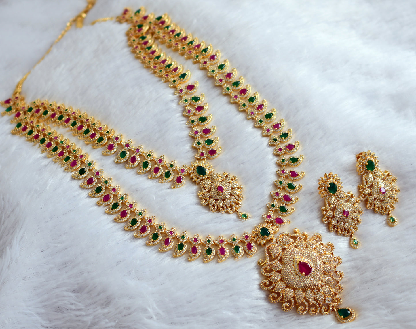 Awesome Gold Tone Cz Ruby-emerald Bridal Step Haar Set-dj09345