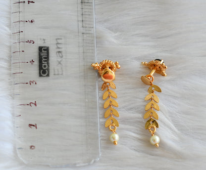 Gold tone black-pearl leaf earrings dj-42676