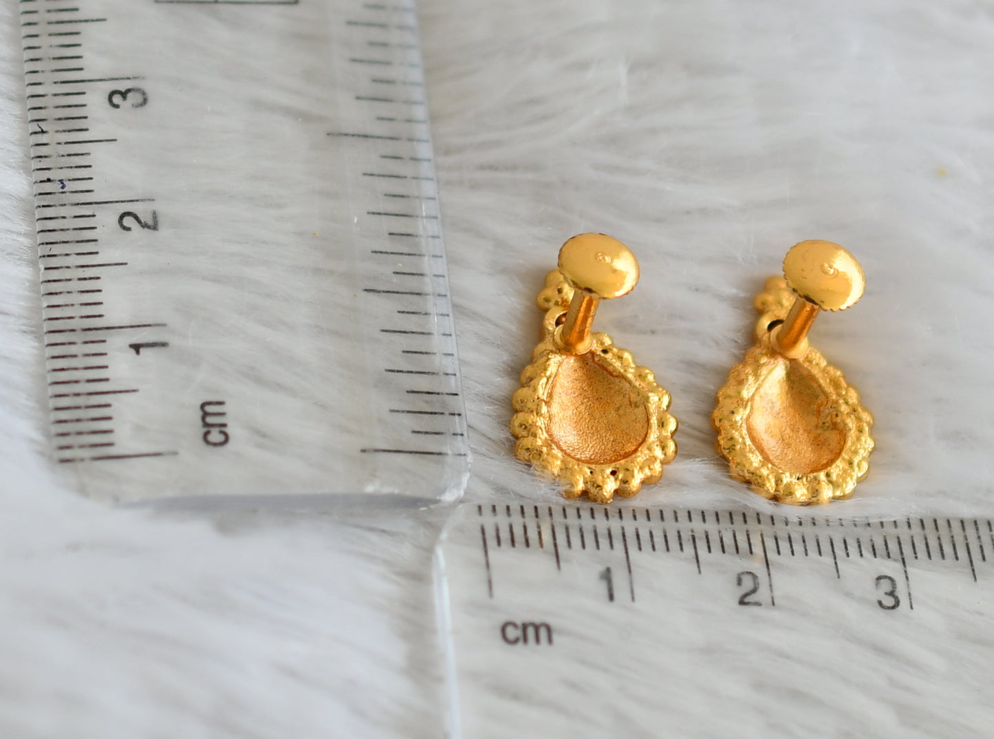 Gold look alike pink stone screw back earrings/stud dj-49219