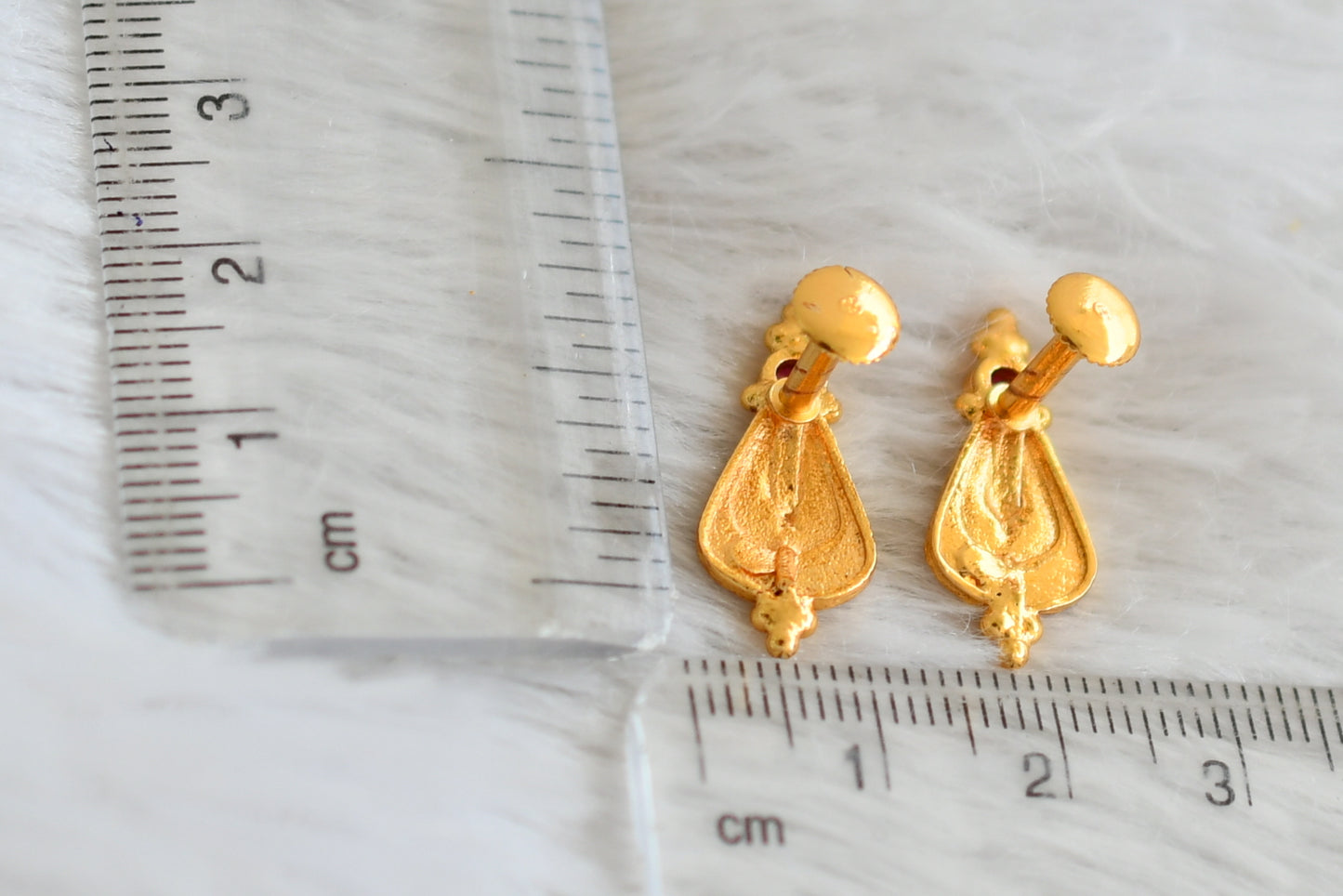 Gold look alike pink stone screw back earrings/stud dj-49216