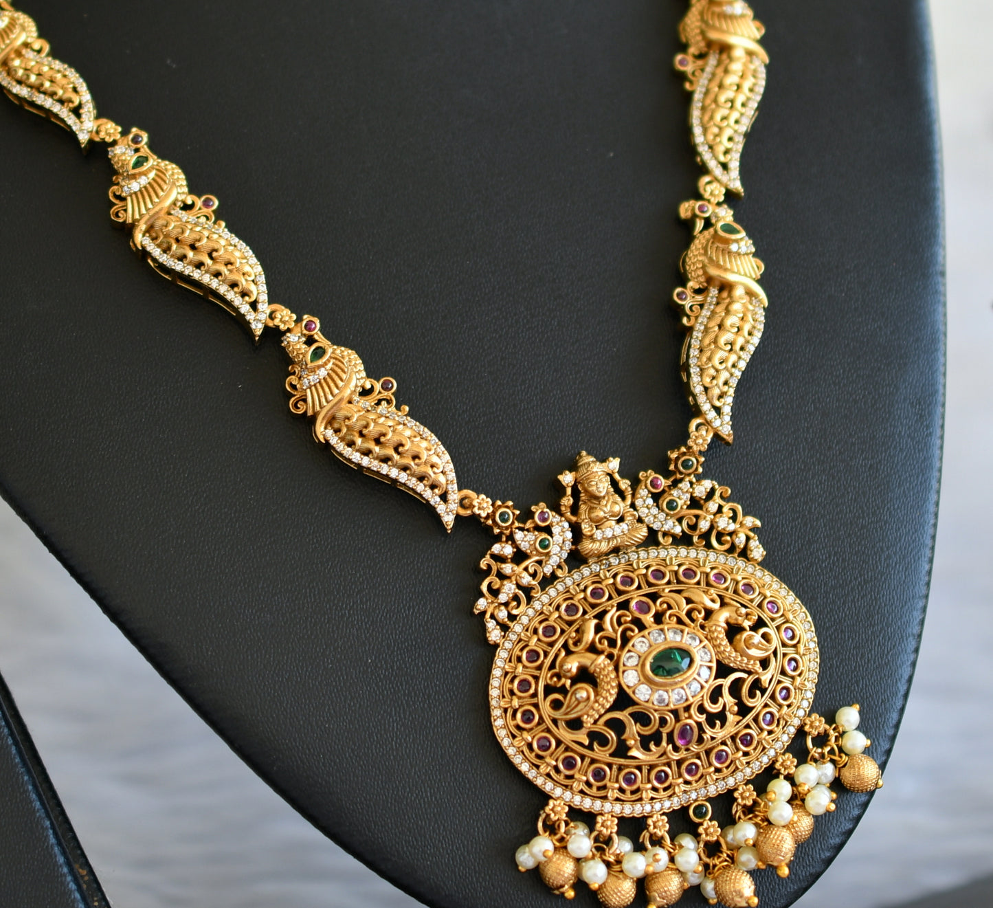 Matte finish kemp-green-white lakshmi peacock haar set dj-44009
