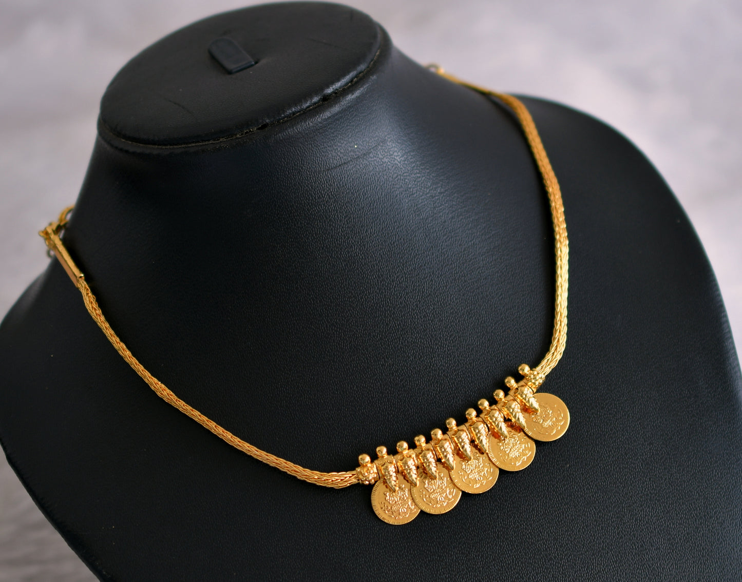 Gold tone kerala style lakshmi coin necklace dj-47436