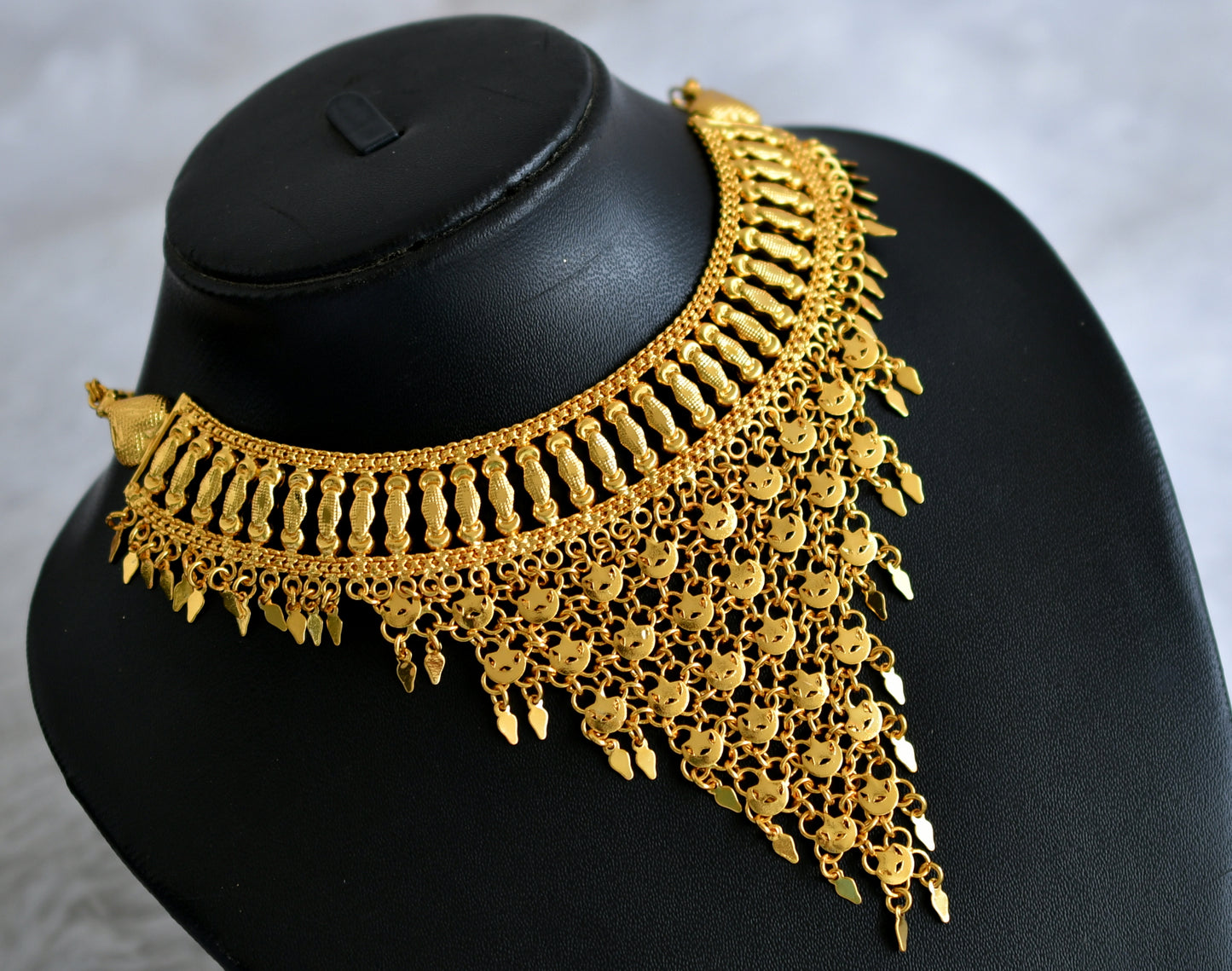 Gold tone kerala style elakka thali sun moon necklace dj-47441