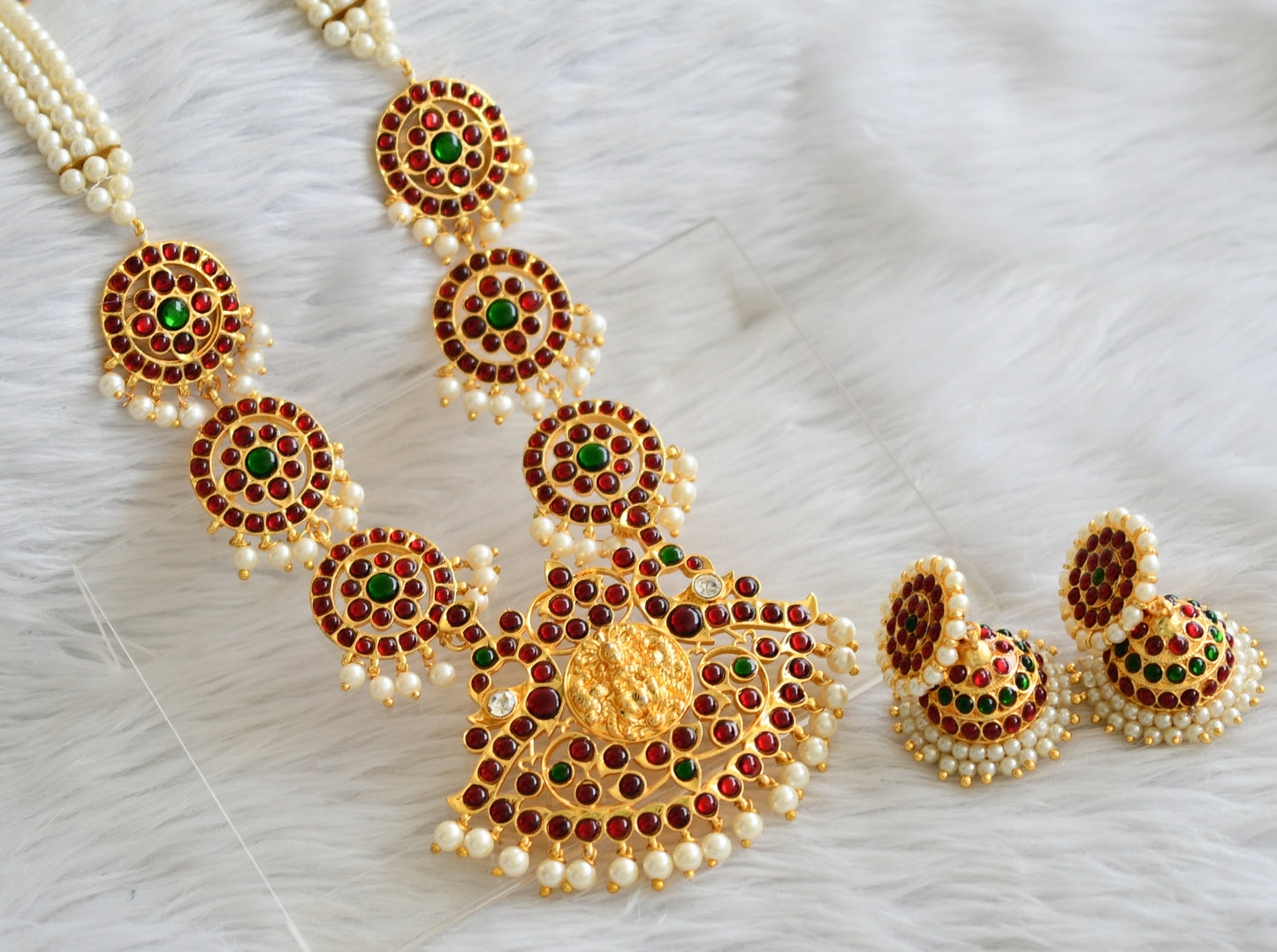 Gold tone kemp-green pearl lakshmi haar set dj-45745