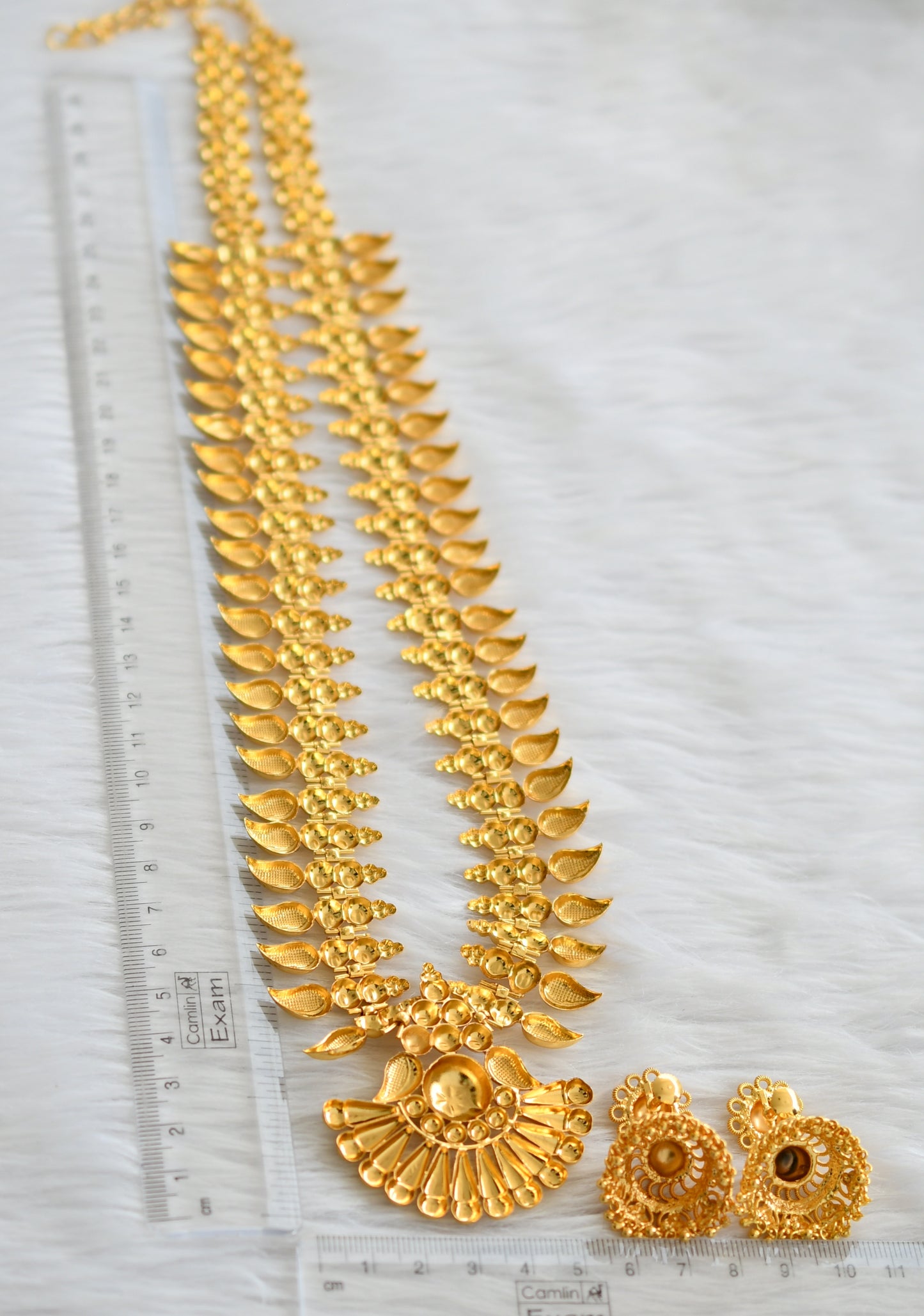 Gold tone kerala style mango haar set dj-45870