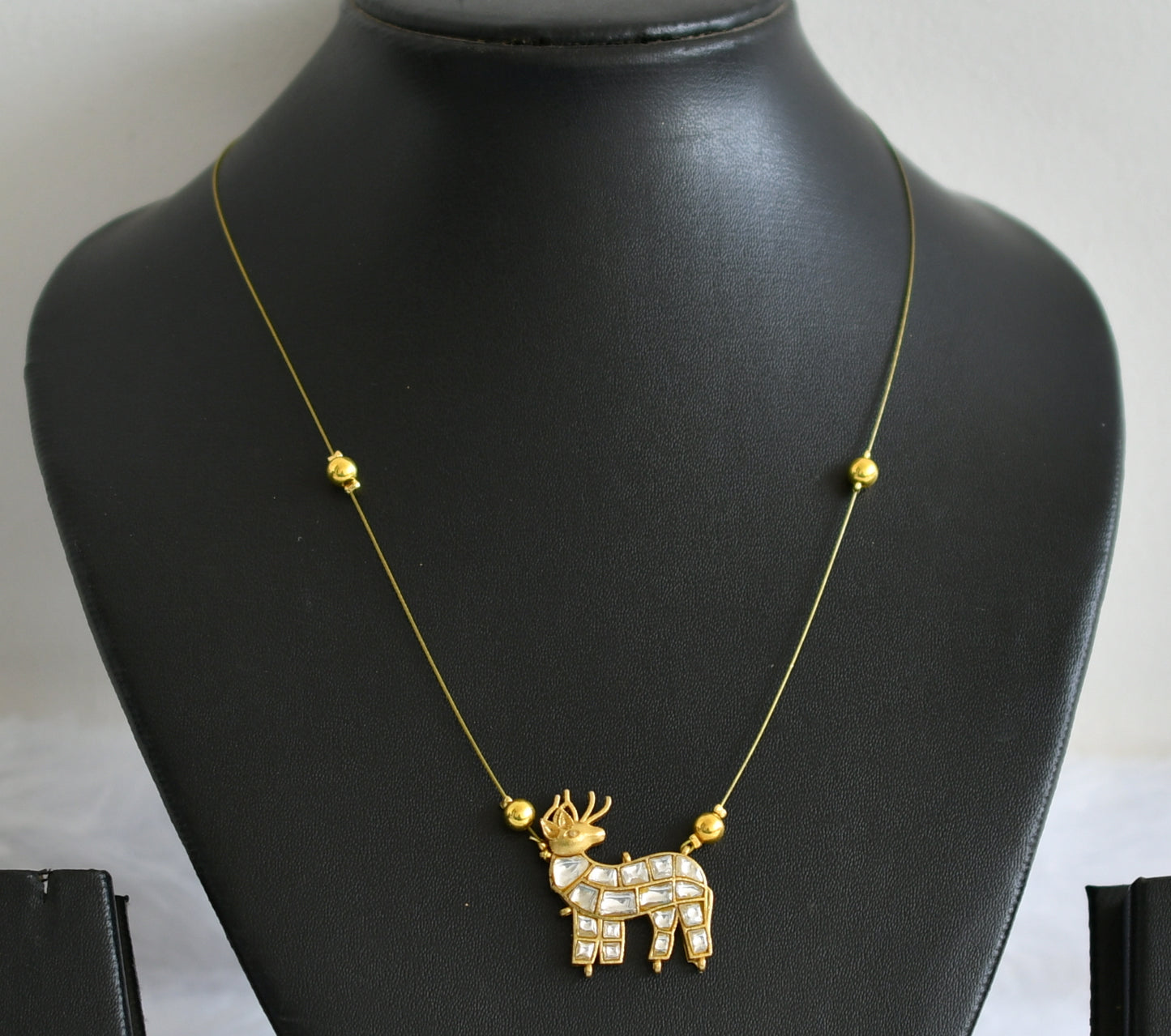 Gold tone white kundan jadau deer invisible necklace dj-49336