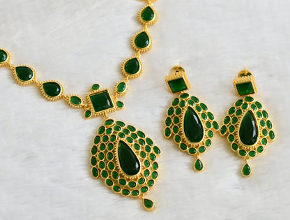 Gold tone emerald thilak stone necklace set dj-49349