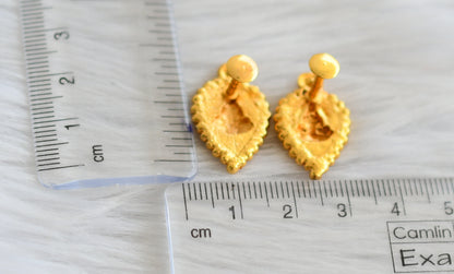 Gold tone gopi shape lakshmi screw back stud/earrings dj-44151