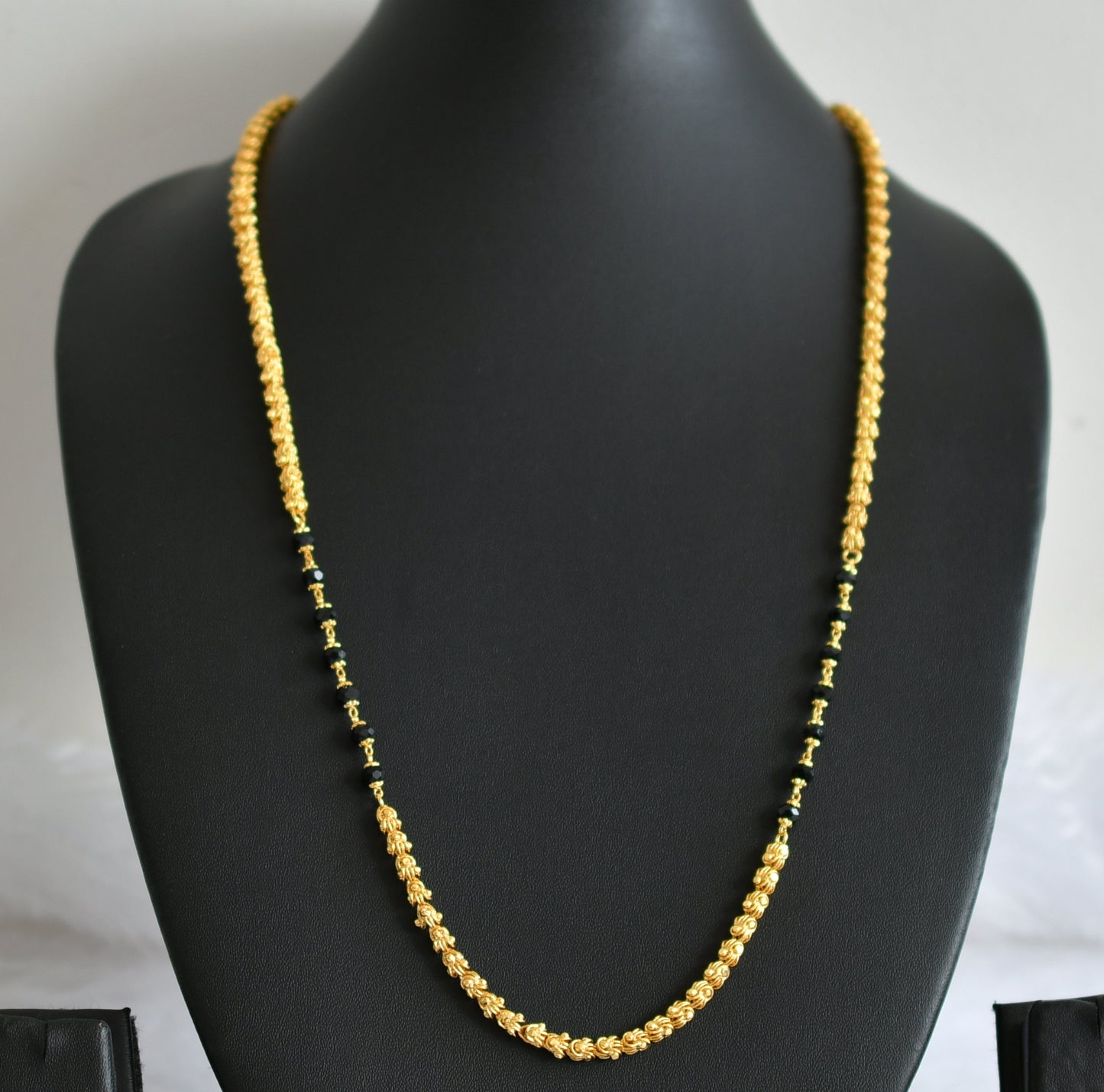 Gold tone 24 inches karimani beaded chain dj-49369