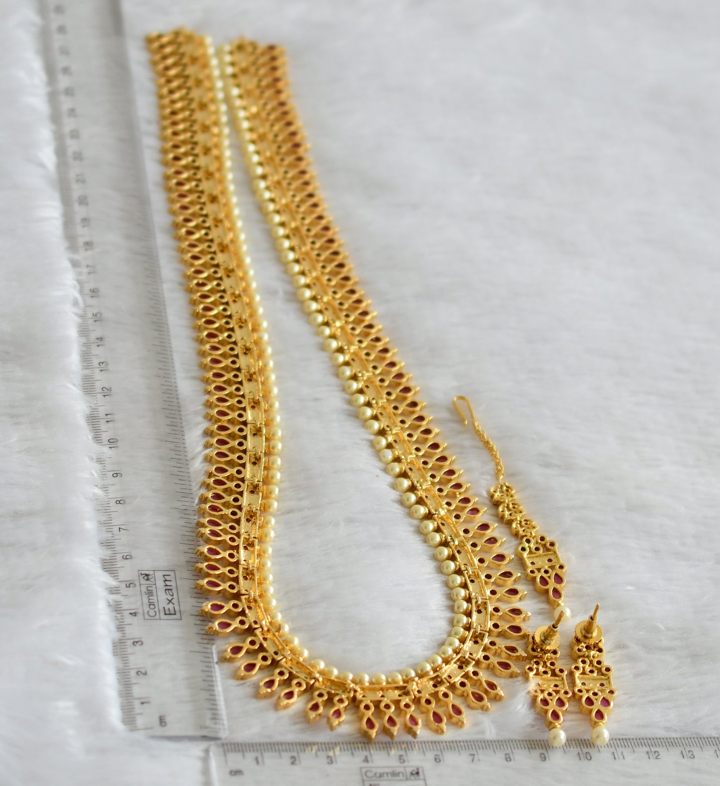 Gold tone ruby pearl haar set with tikka dj-47554