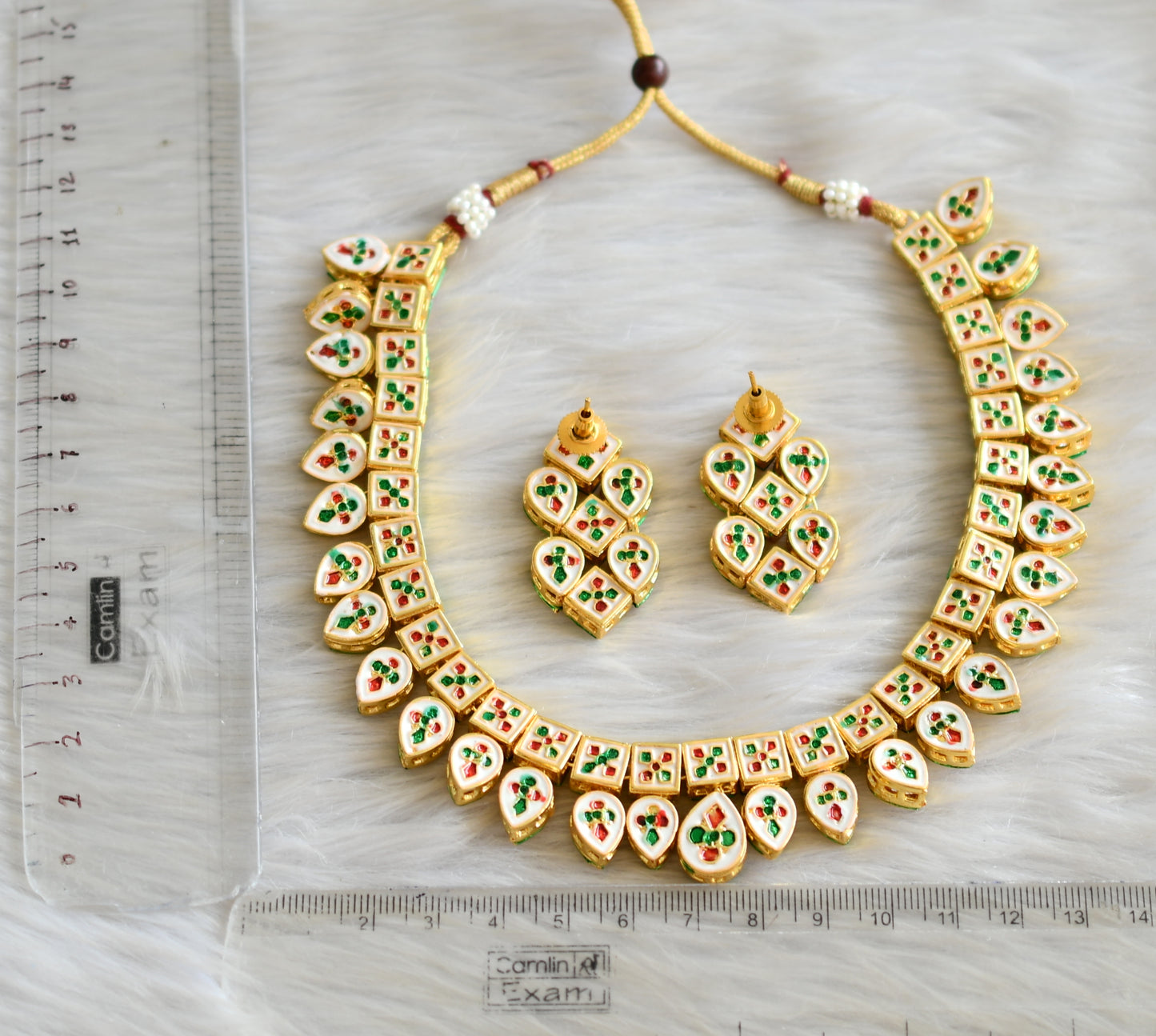 Gold tone white kundan necklace set dj-42763