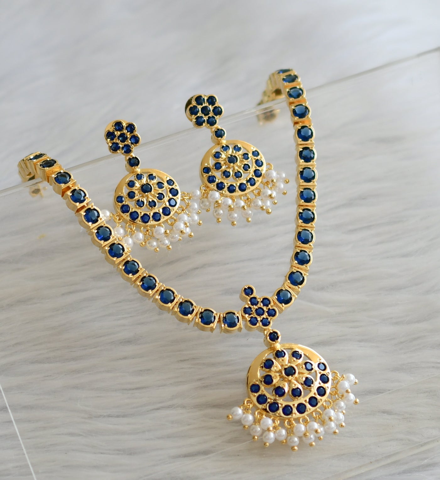 Gold tone ad Royal blue south indian style attigai/necklace set dj-45883