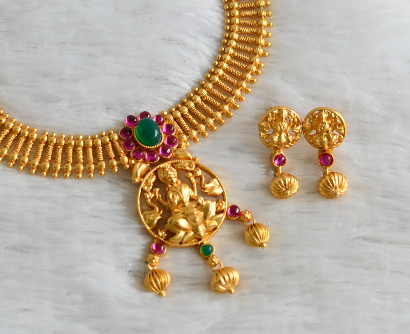 Gold tone pink-green lakshmi elephant necklace set dj-47542