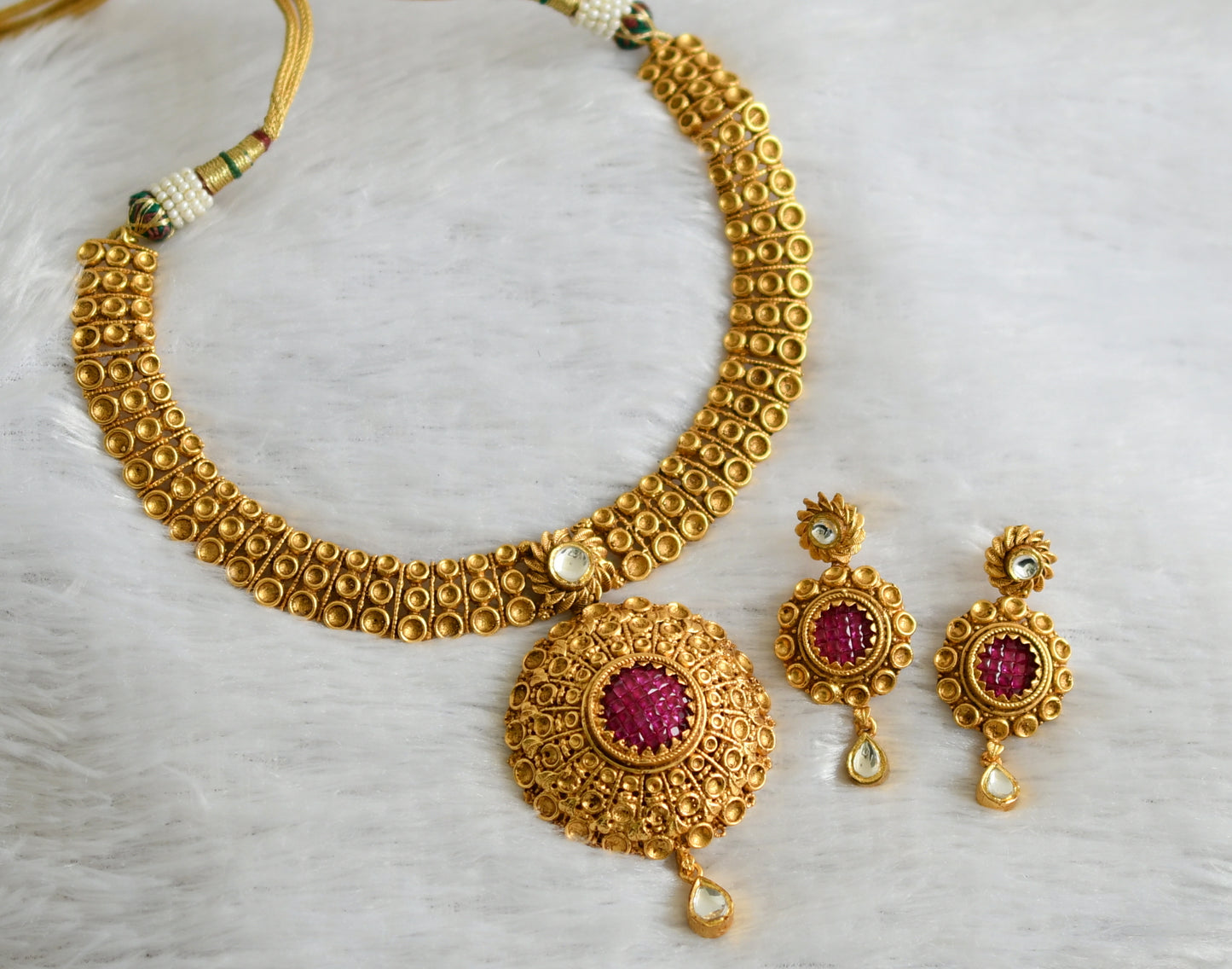 Matte gold tone ruby-white kundan jadau necklace set dj-47546