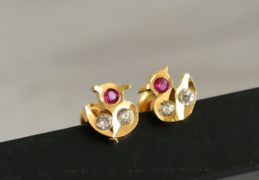 Gold tone pink-white stone small swan kid's or side earrings dj-49396