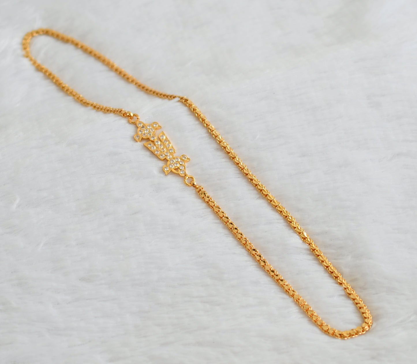 Gold tone ad white shanku-chakra-nama 24 inches mugappu chain dj-49380