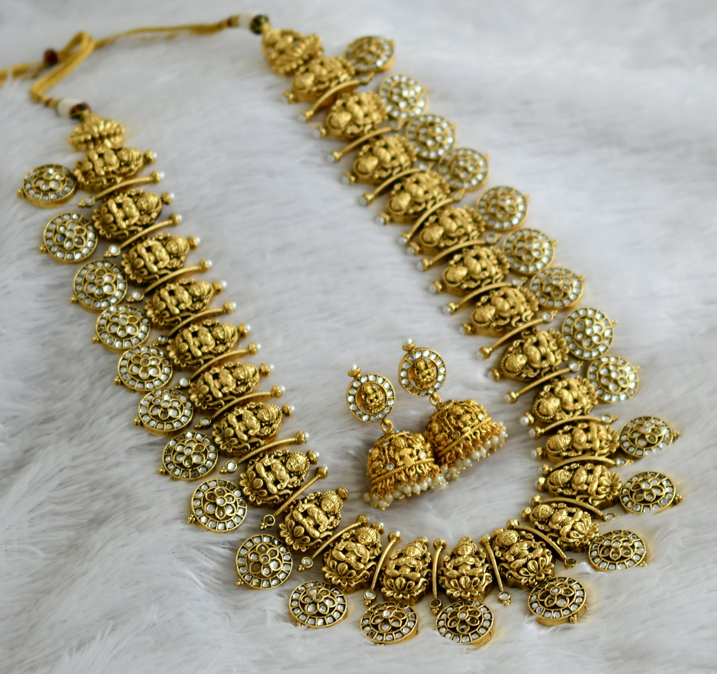 Matte finish white kundan jadau lakshmi flower haar set dj-47569