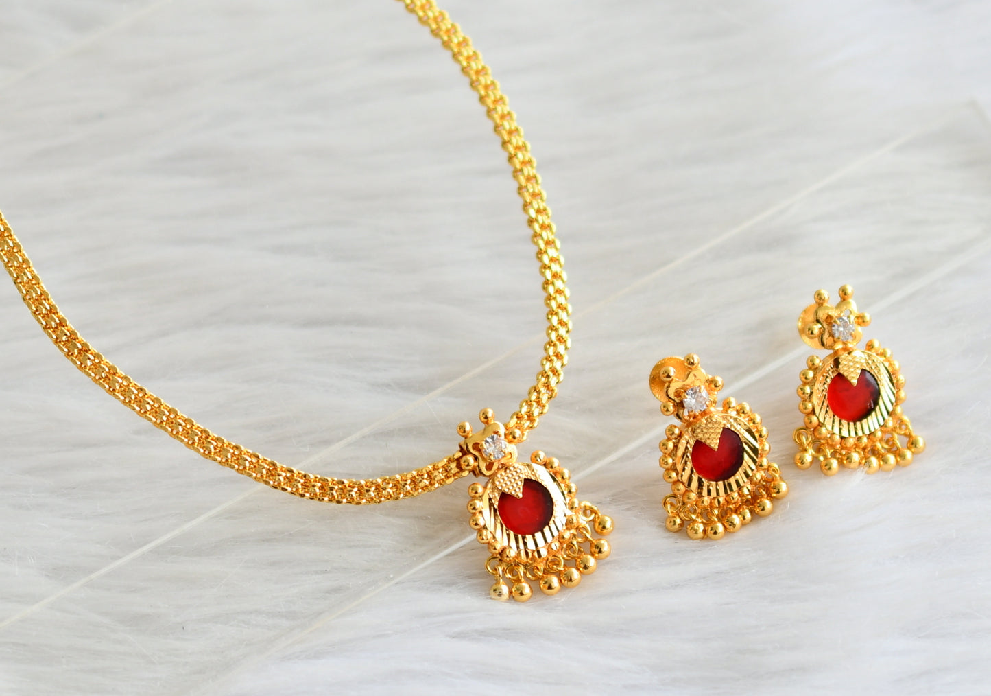 Gold tone red round pendant necklace set dj-42628
