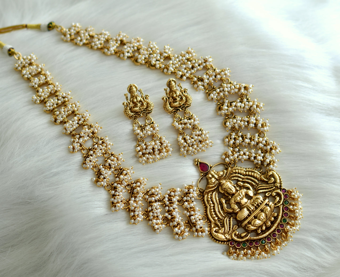 Matte finish gold look alike lakshmi haar set dj-32709