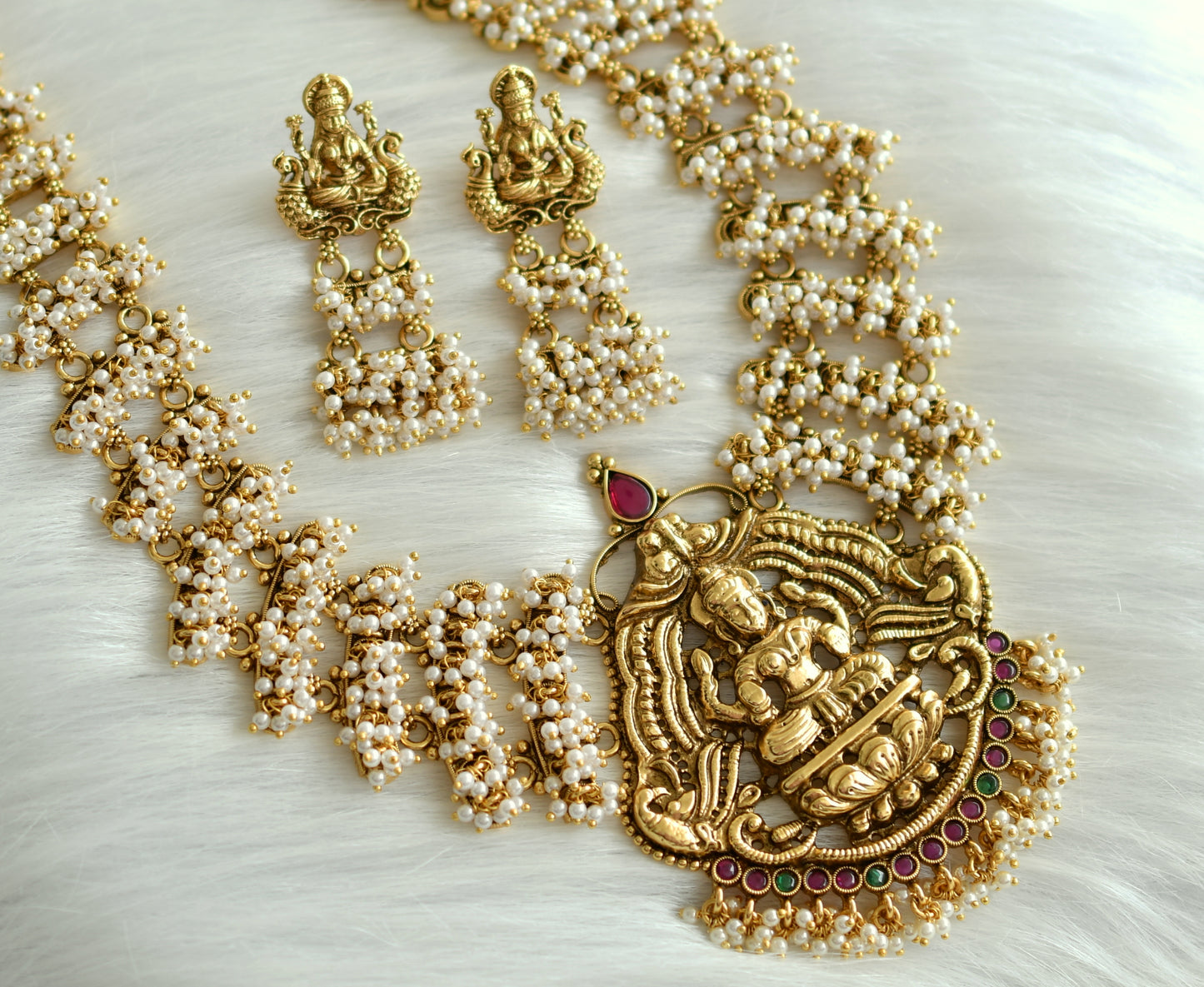 Matte finish gold look alike lakshmi haar set dj-32709