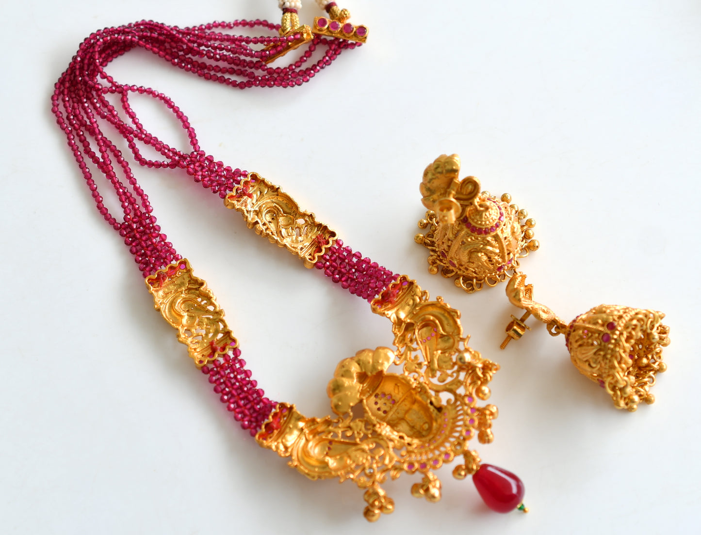 Matte Finish Ruby Agates Peacock Lakshmi Necklace Set DJ24777