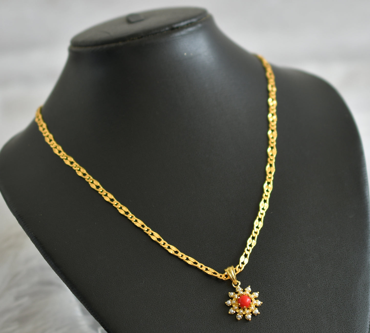 Gold tone 18 inches chain with coral-pearl stone flower pendant dj-47143