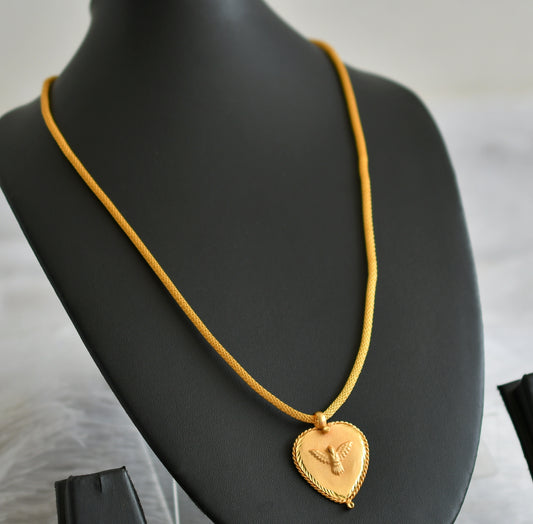 Gold tone 24 inches chain with heart pendant dj-47155