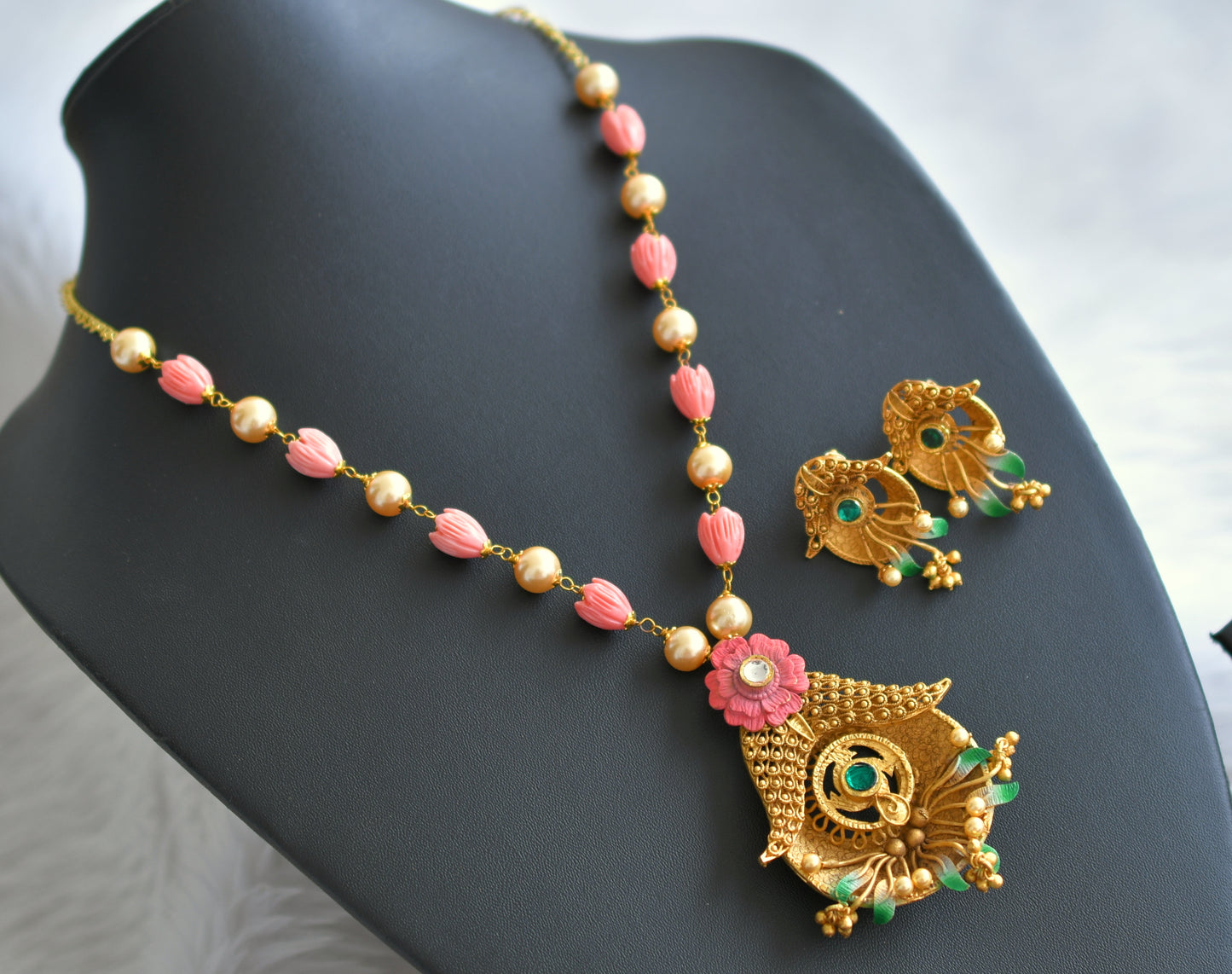 Antique gold tone replica pink-green-pearl tulip bead necklace set dj-44230