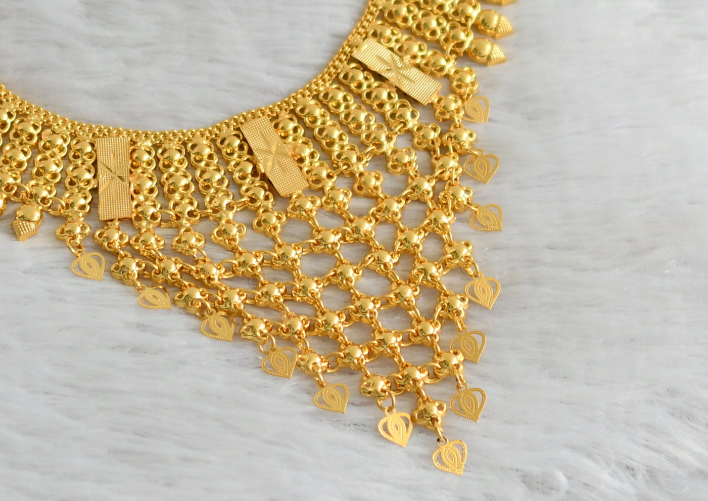 Gold tone kerala style necklace dj-47616