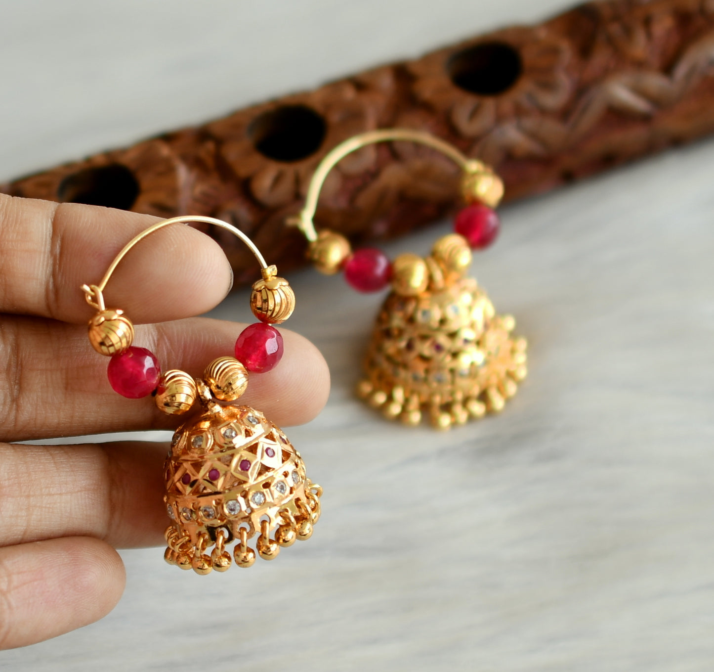 Gold tone ruby-white beaded hoop jhumkka dj-42801