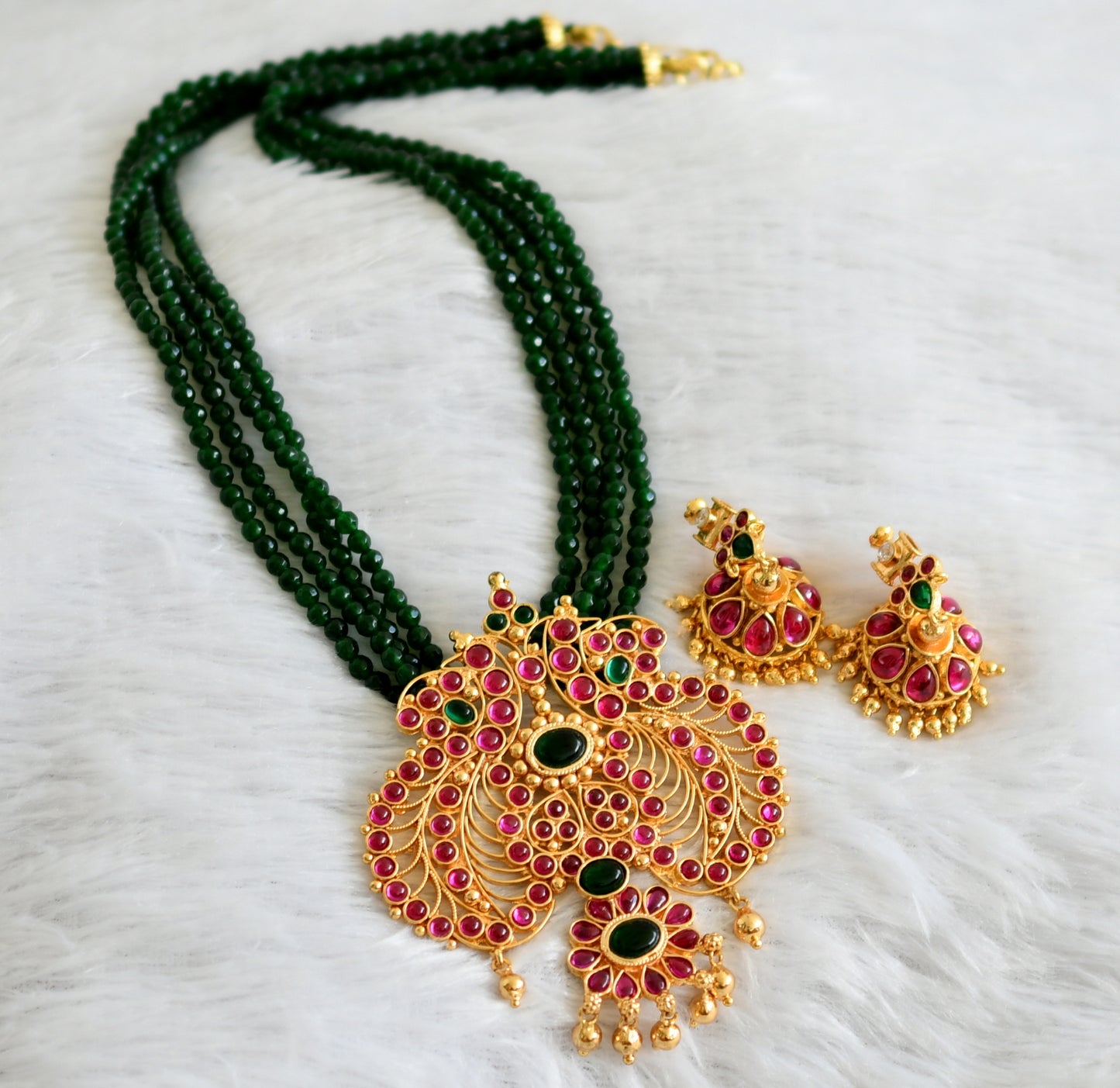 Gold tone real kemp-geen stone green beaded haar set dj-47635