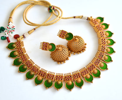 Matte finish Kerala style Maroon-green round necklace set dj-42810