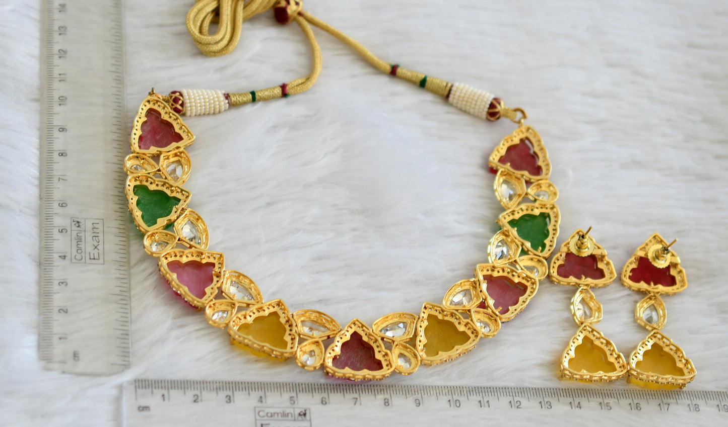 Gold tone ad flower carved kundan necklace set dj-47627