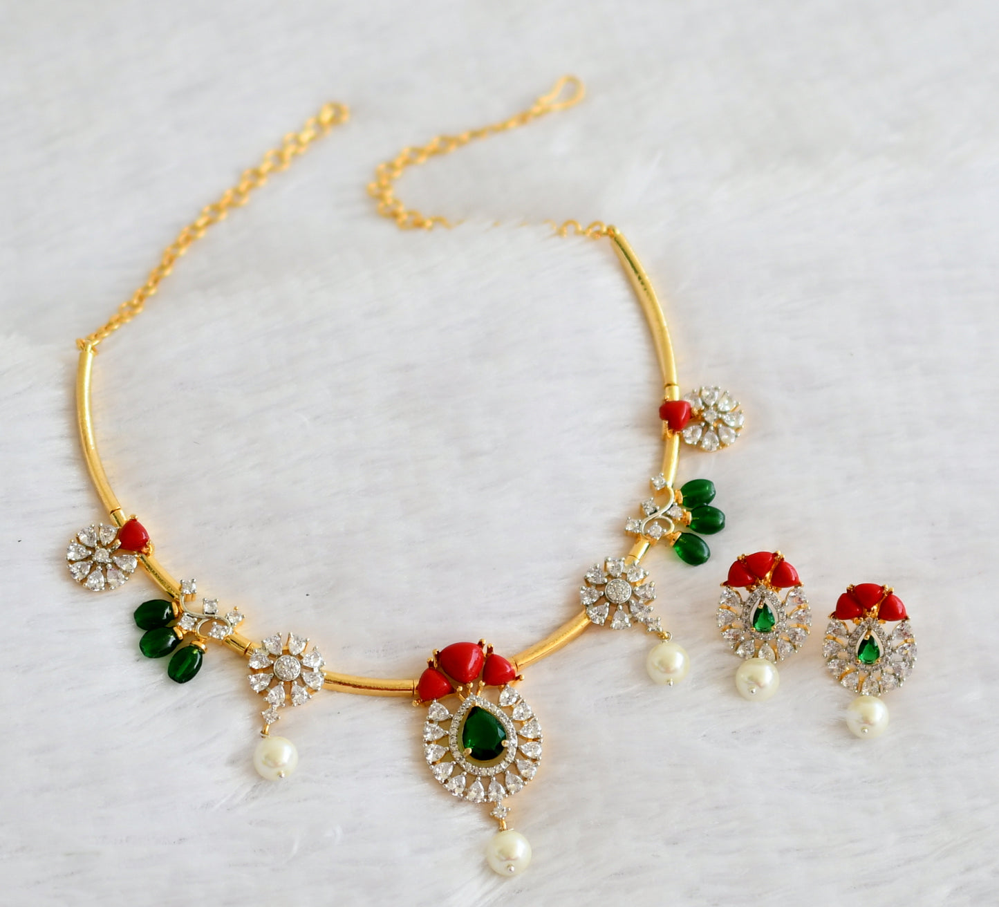 Gold tone cz white coral-green-pearl beaded flower hasli necklace set dj-49434